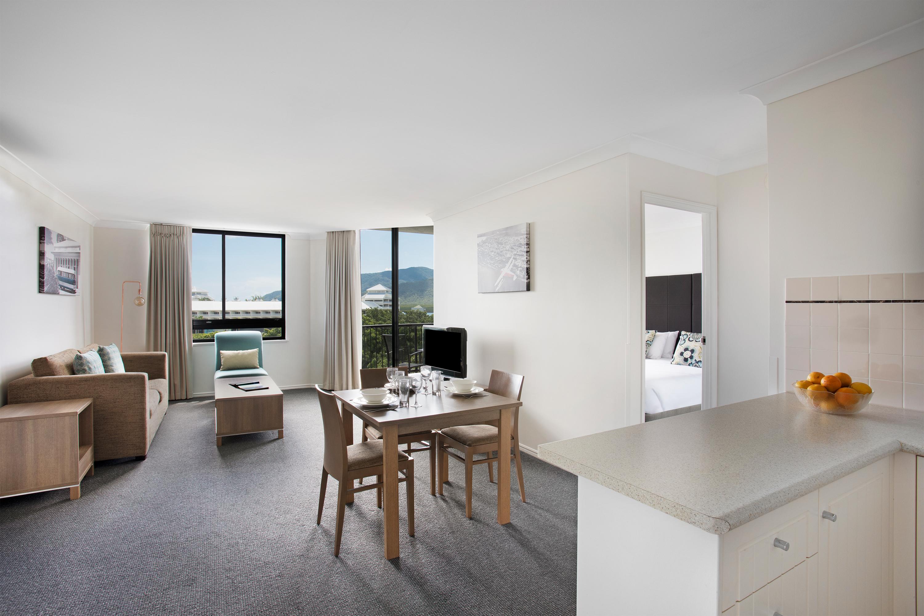 Mantra Esplanade Hotel Cairns Kültér fotó