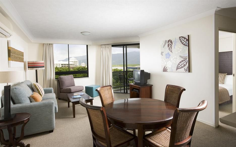 Mantra Esplanade Hotel Cairns Kültér fotó
